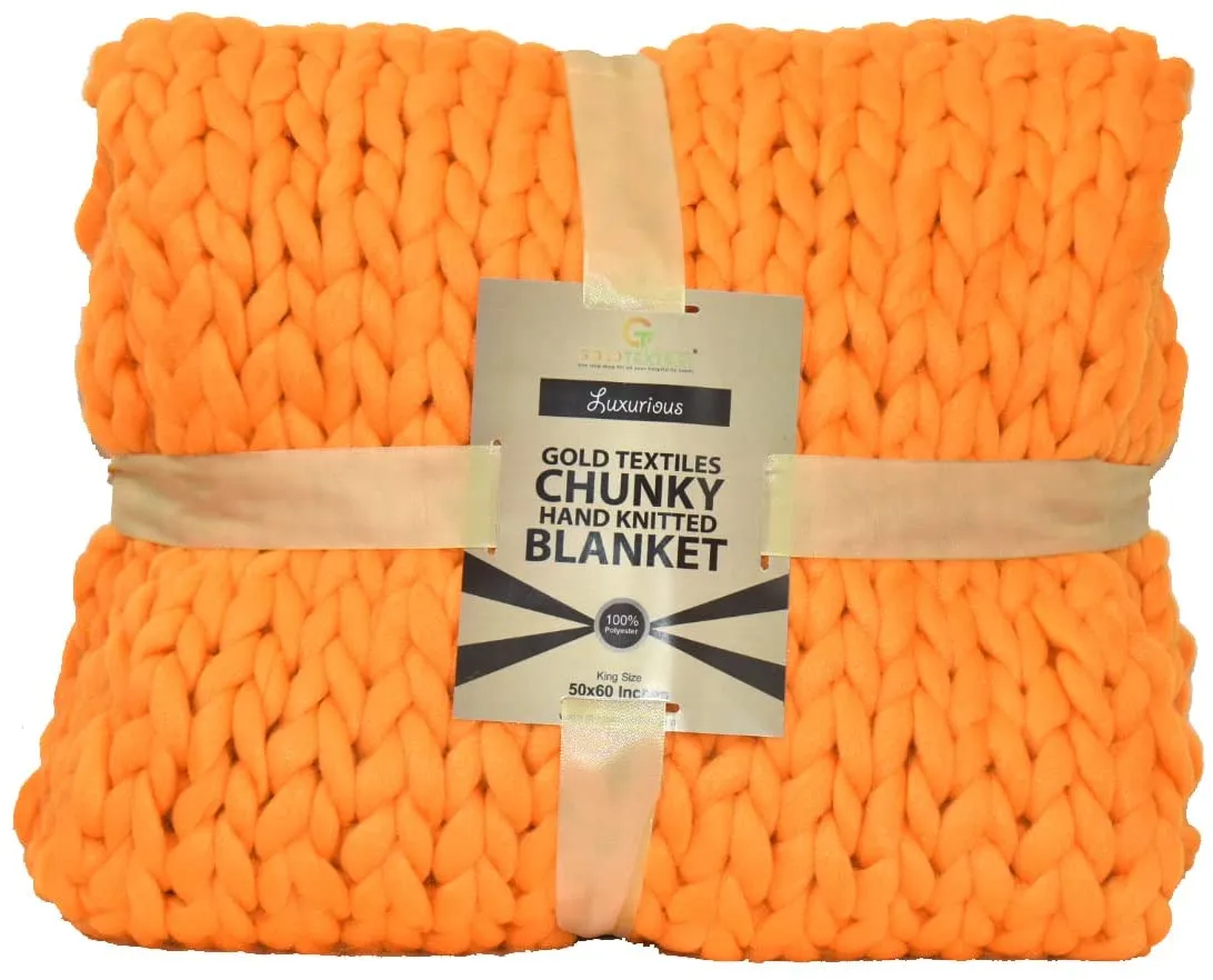 GOLD TEXTILES Chunky Knit Blanket